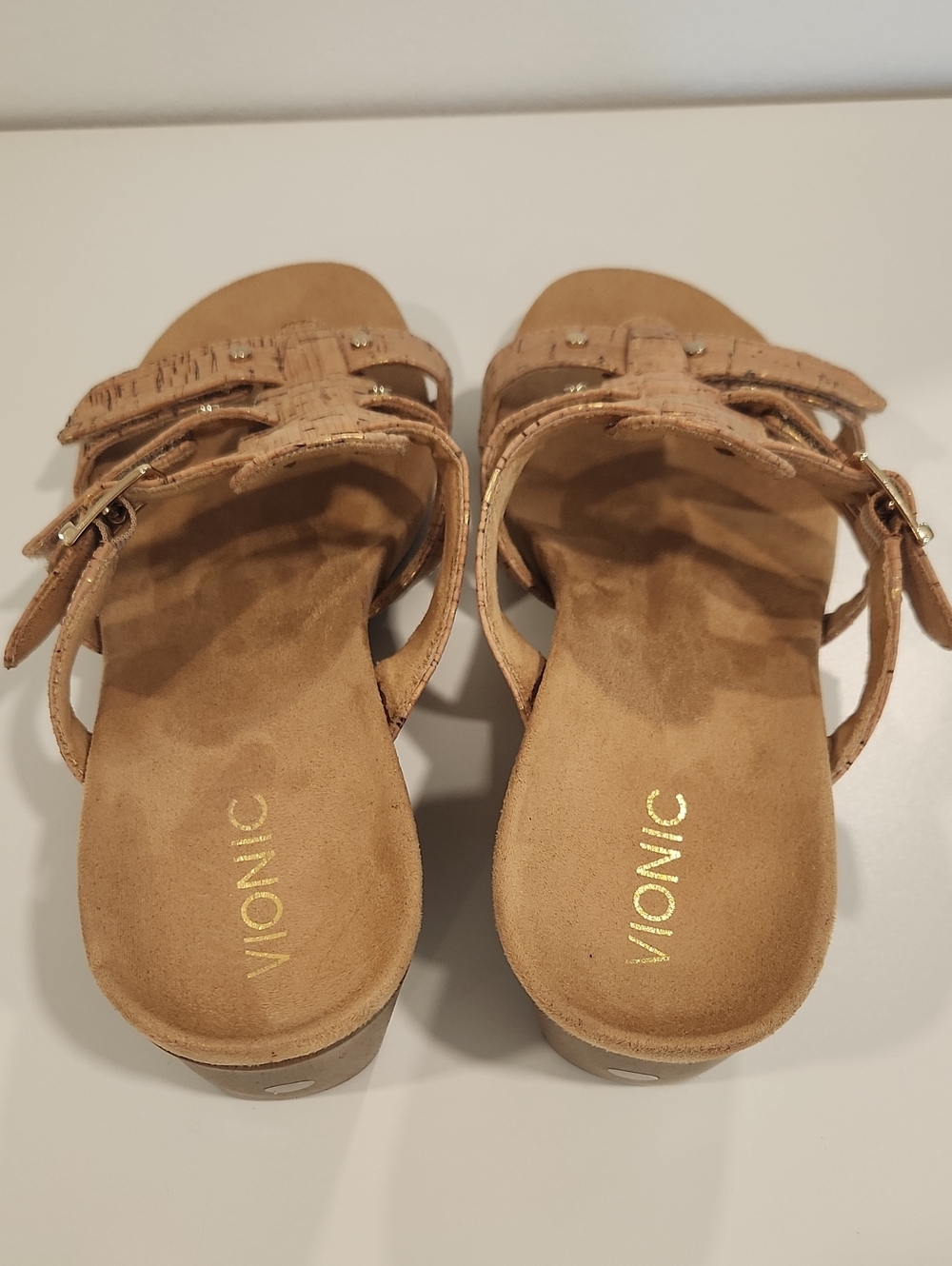 Vionic Radia Wedge Slip-On Sandal In Gold-Speckled Cork Size 10 - Picture 3 of 8